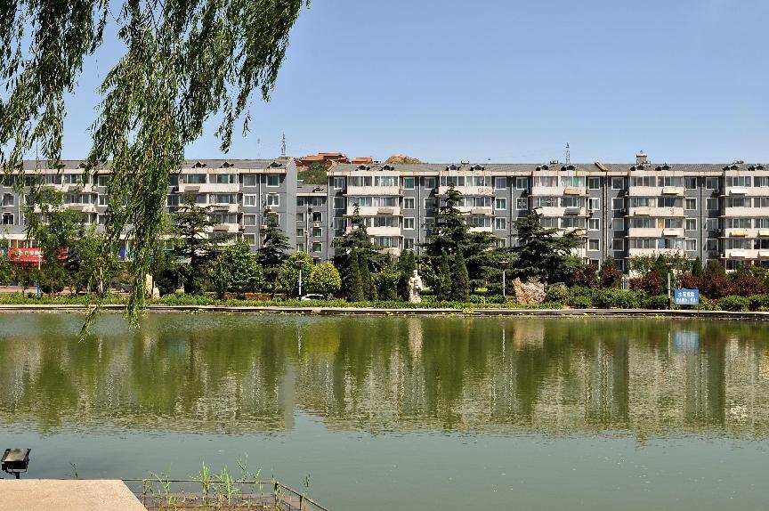 武安市磁山二街牢固树立绿水青山就是金山银山理念，打造生态、绿色、美丽乡村